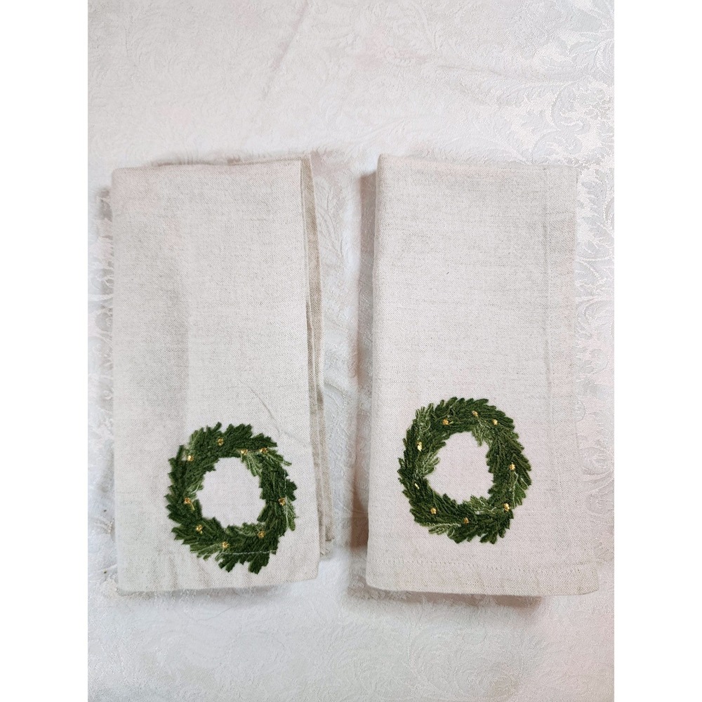 Pottery Barn Rustic Wreath Embroidered Napkins Linen Cotton Set of 2 Holiday